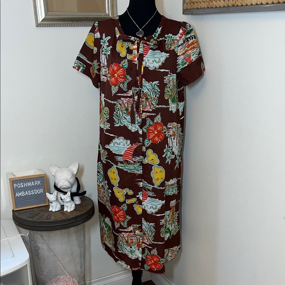 Made In Hawaii Dresses & Skirts - Vintage Made in Hawaii Brown Tropical Print Short-Sleeve Shift Dress Sz.M